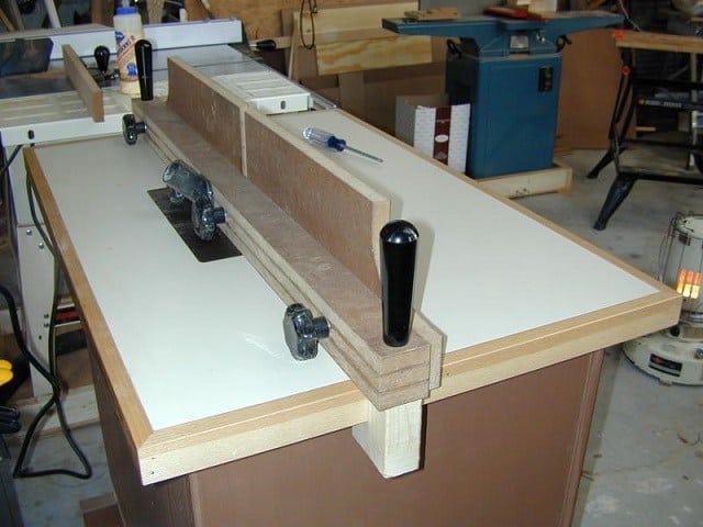 Use of Router Table Fence